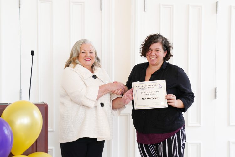 SWKseniorLunch37_aGreen-750×500