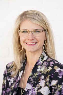 meganRandolph01_aGreen-250×375