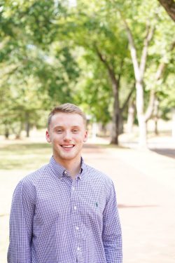 wilMitchell08_aGreen.jpg_-250×375