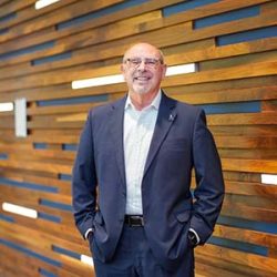 Dean-Steve-Peters-250×250-1 (2)