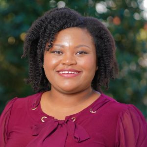 Kinloch-Keyanna-04-aGreen-1×1-1-300×300