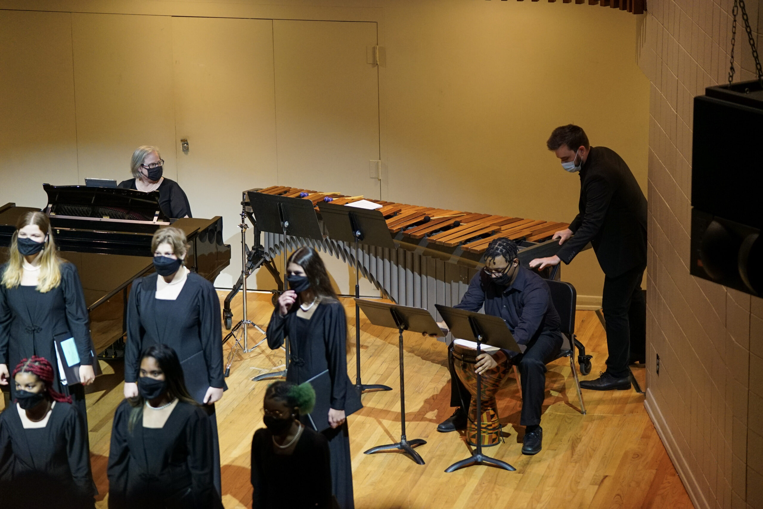 10.18.21ConcertChoir027_aLynch