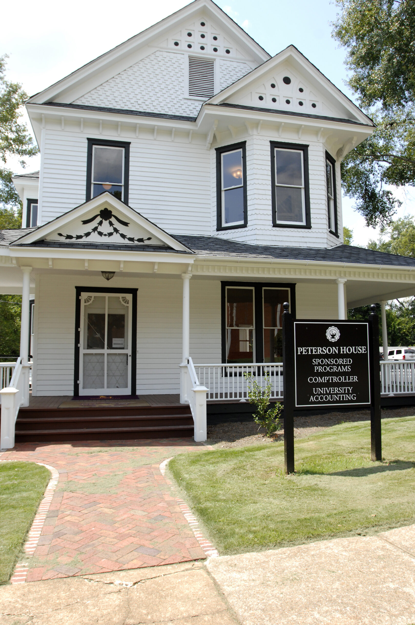 Pete House_aEchols 05